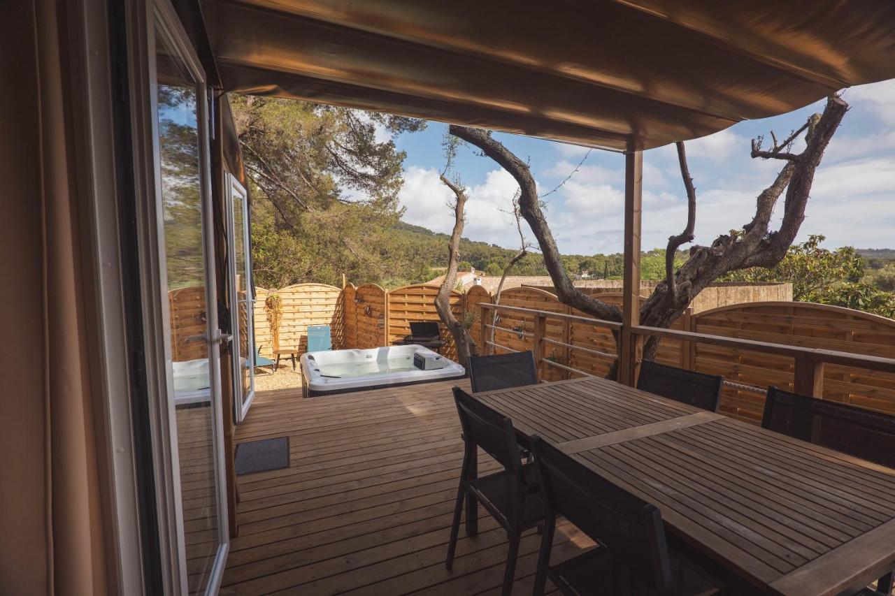 Le Beau Veze Hotel Carqueiranne Eksteriør billede